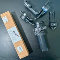 DJI RSC 2 – Gimbal 3-assi per mirrorless/DSLR