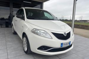 Lancia Ypsilon 1.2 69 CV 5 porte Silver
