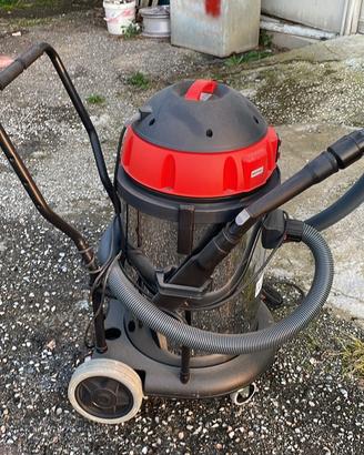 Aspiratore auto