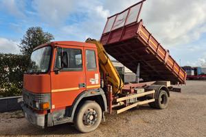 Iveco 115-17 RIBALTABILE E GRU MEC 8022 DUE SFILI
