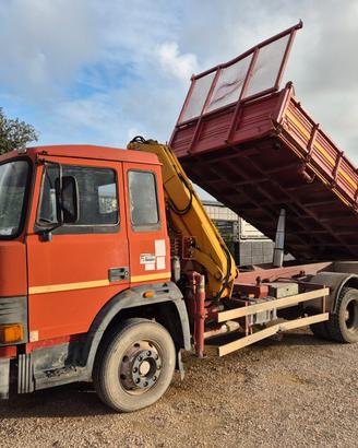 Iveco 115-17 RIBALTABILE E GRU MEC 8022 DUE SFILI