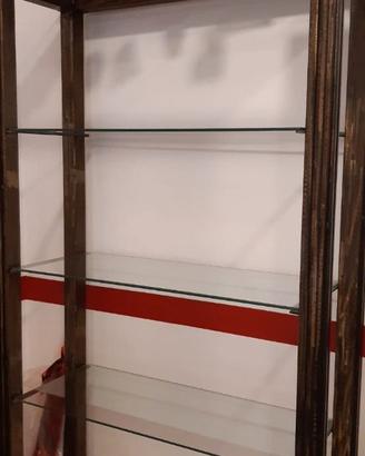 Arredamento negozio non alimentare