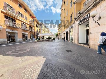 Locale Commerciale - Cosenza
