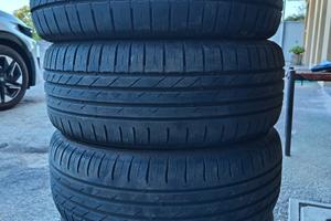4 gomme estive Nokian 195/50 R 15 82V usate