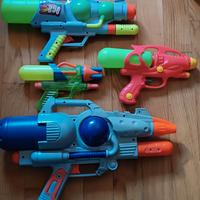 Pistole ad acqua per bambini