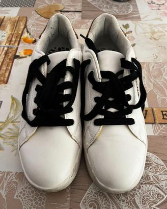 Sneakers estive nr.41 Bata