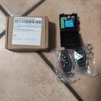 relè 12 V con due telecomandi. 5 disponibili 