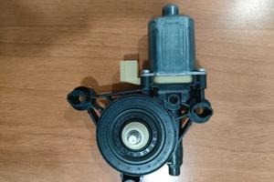 Motorino alzavetro anteriore destro VW Golf 7 – Co