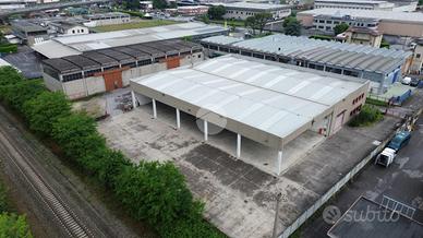 CAPANNONE A ALBANO SANT'ALESSANDRO