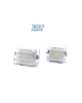 LUCI TARGA A LED PER MERCEDES CLASSE C W204 08-14