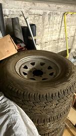 4 Ruote complete 255/70R16 (cerchio+pneumatico)M+S