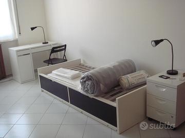 Posto letto per studentessa