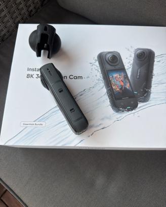 Insta360 X5 essential pack