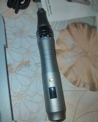Penna Professionale per Microneedling comp DRpen