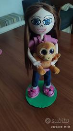 Bambole fatte a mano in gomma eva