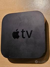 Apple TV iOS con cavi e telecomando 