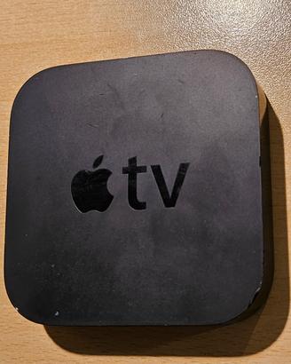 Apple TV iOS con cavi e telecomando 