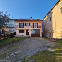 CASA SEMINDIPENDENTE A MARETTO