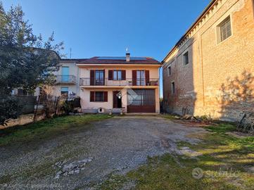 CASA SEMINDIPENDENTE A MARETTO