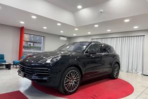 Porsche Cayenne 3.0 V6 1 PROPRIETARIO "BURMESTER