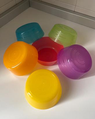Ciotole in plastica colorate