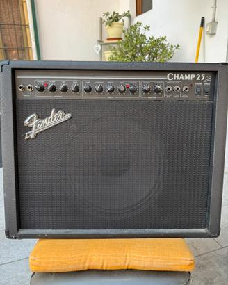 Amplificatore valvolare Fender Champ 25SE