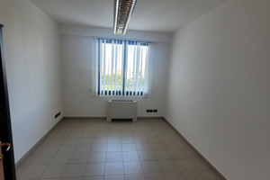 Stanza uso ufficio professionale