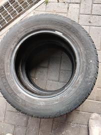 2 ruote invernali champiro i175/70 R stidless 14