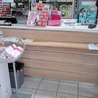 Arredo farmacia- parafarmacia- sanitaria