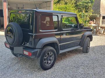 Jimny 4 posti All Grip