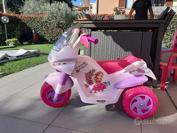 Peg Perego Moto Elettrica Giocattolo Per Bambini Moto Flower