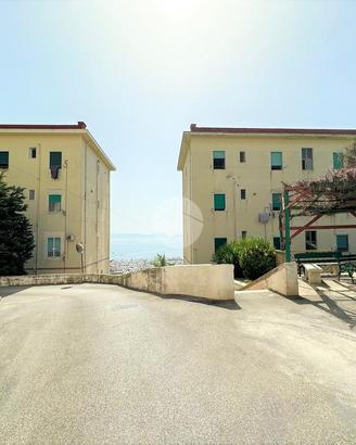 3 LOCALI A BACOLI