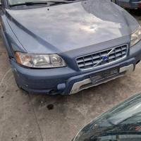 Volvo XC70 D5 AWD cross country per ricambi anno 2