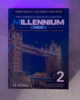 Libro scolastico storia