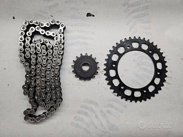 Kit Catena, corona, pignone KTM Duke 790, 890,890R