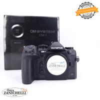 Olympus OM System OM-1 Body 200 Scatti Usato (E805