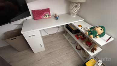 Scrivania soggiorno / camera