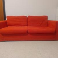 divano rosso 