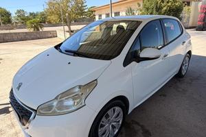 PEUGEOT 208.  1.4 HDi 68 CV 5 porte Active