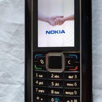 NOKIA E90 Communicator - Superb Phone