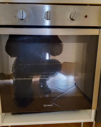 Forno incasso INDESIT ancora in garanzia