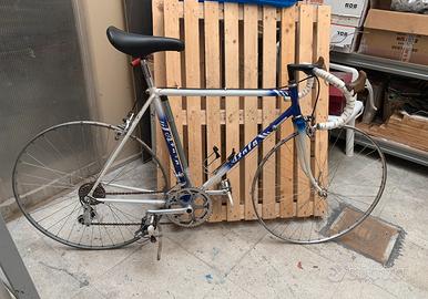 Bici da corsa atala