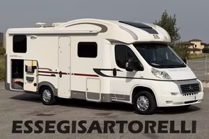 ADRIA MATRIX M 680 SP GARAGE E BASCULANTE 2013 DOP