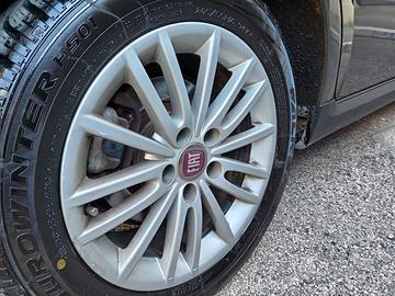 4 leghe usate fiat Croma vedi foto e descrizione