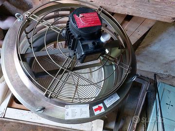 ventilatore grande da soffitto