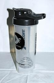 BOTTIGLIA SHAKER PER PROTEINE 700 ml