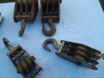 CARRUCOLE CON GANCIO DI SICUREZZA