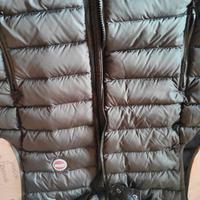 Colmar piumino  smanicato con cappuccio 