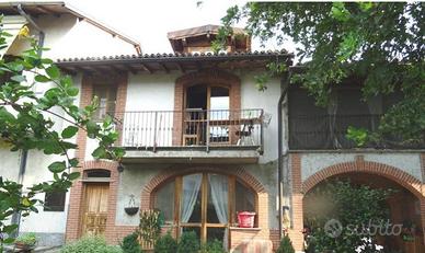 Immobile in asta di 344 m² con più di 5 locali a G