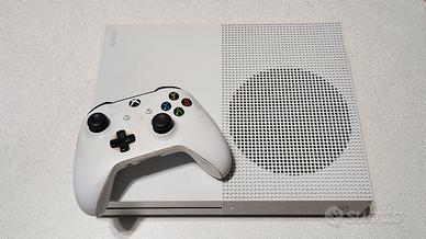 XBOX One S 1TB